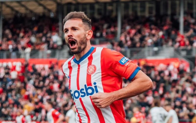 Đội trưởng Cristian Stuani của câu lạc bộ Girona